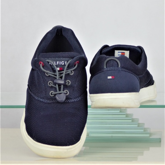 Tommy Hilfiger TM Everly 8.5 Navy Blue Sneakers - Picture 2 of 8